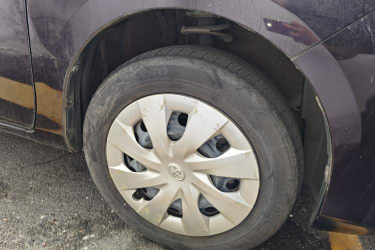 Used Toyota Vios 2017 1.5L CVT Innovation Edition Right Front Wheel Hub