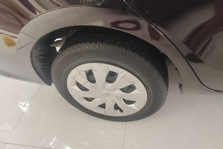 Used Toyota Vios 2017 1.5L CVT Innovation Edition Right Rear Wheel Hub
