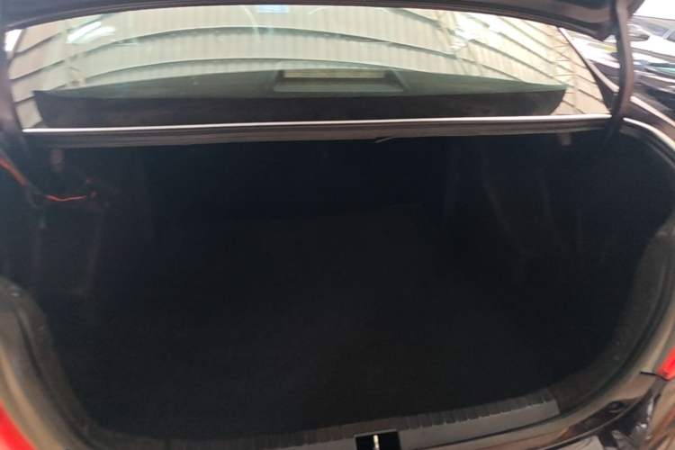 Used Toyota Vios 2017 1.5L CVT Innovation Edition Trunk