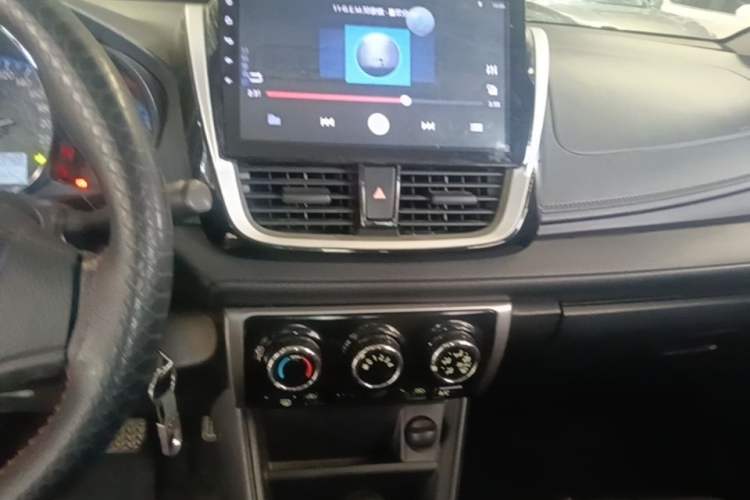 Used Toyota Vios 2017 1.5L CVT Innovation Edition Audio And AC Panel