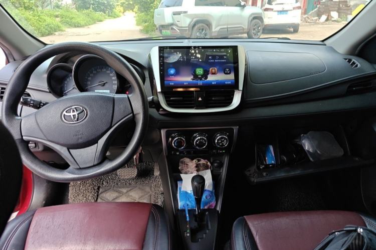 Used Toyota Vios 2017 1.5L CVT Innovation Edition Center Console
