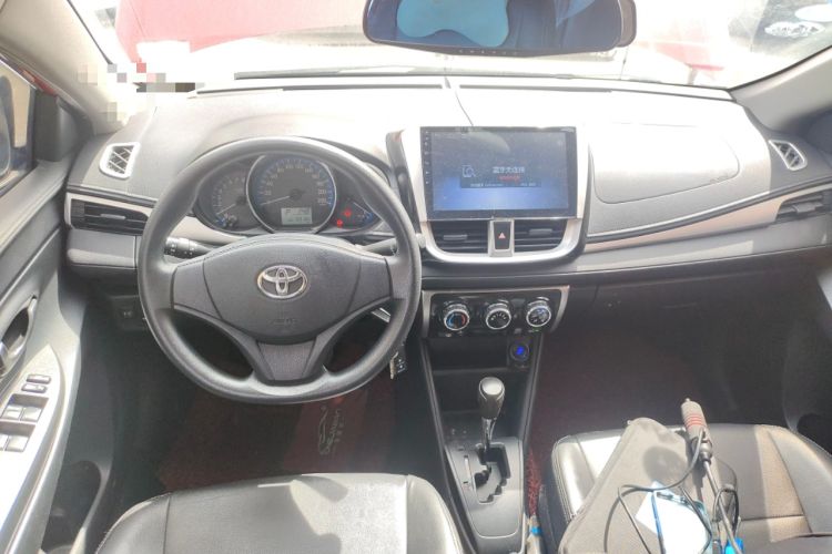 Used Toyota Vios 2017 1.5L CVT Innovation Edition Center Console