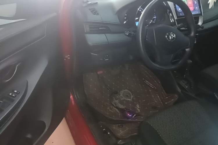 Used Toyota Vios 2017 1.5L CVT Innovation Edition Driver Seat