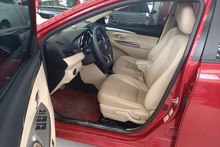 Used Toyota Vios 2017 1.5L CVT Luxury Edition Driver Seat