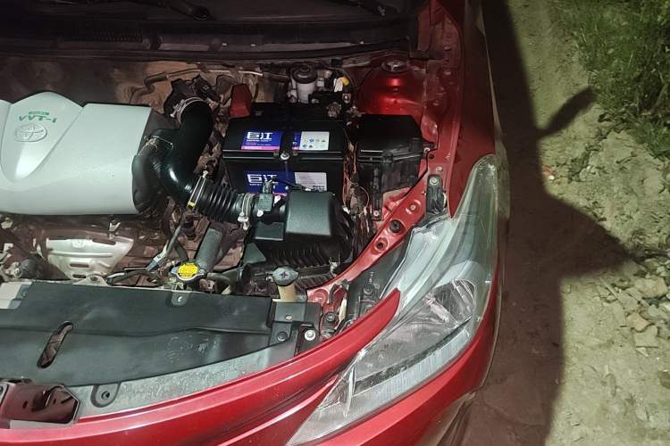 Used Toyota Vios 2017 1.5L Manual Trend Edition Engine Bay Left