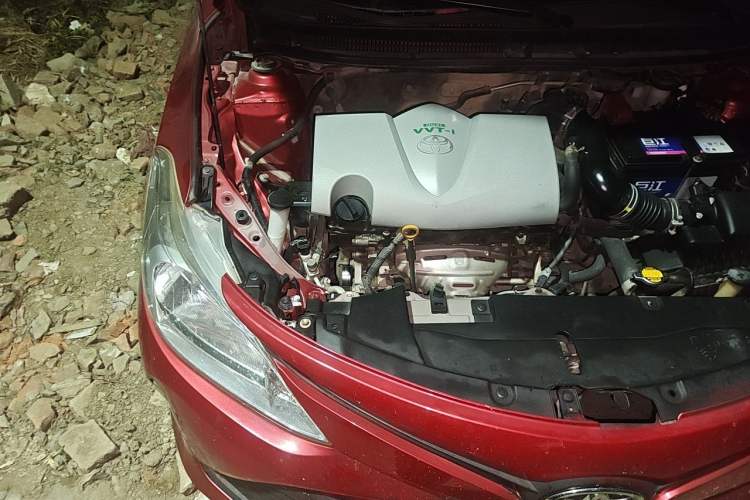 Used Toyota Vios 2017 1.5L Manual Trend Edition Engine Bay Right