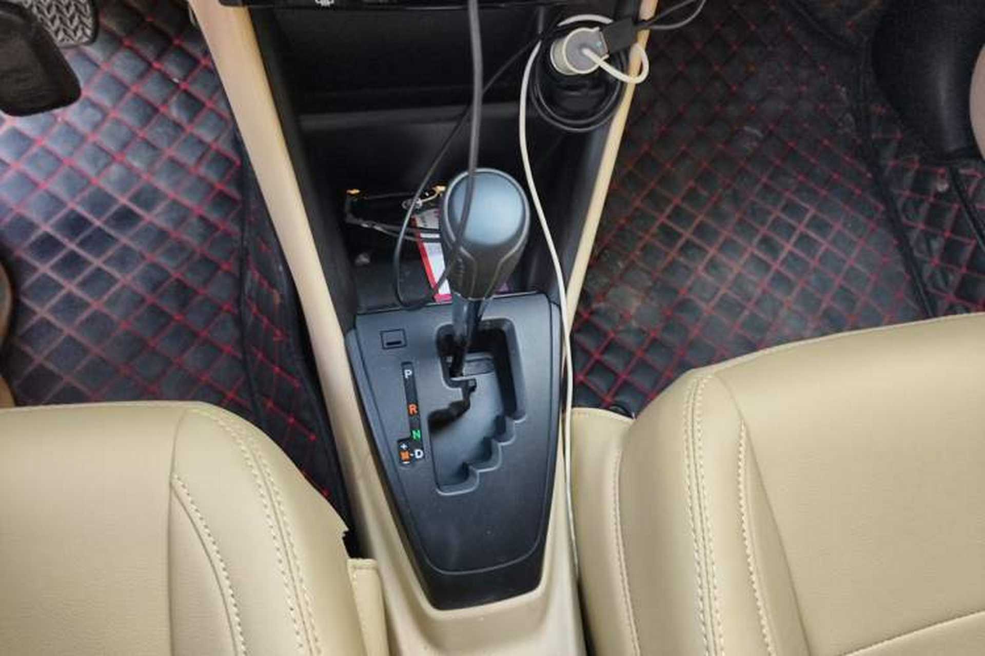 Used Toyota Vios 2017 1.5L CVT Innovation Edition Gear Lever
