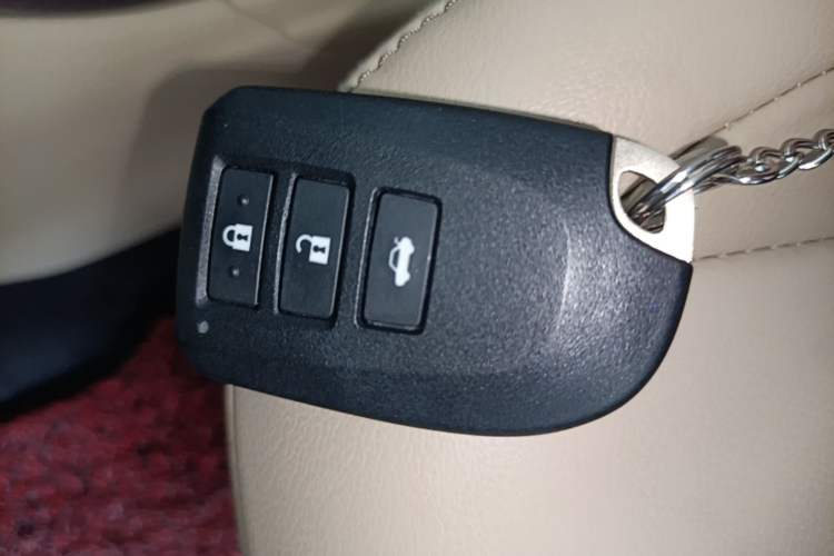 Used Toyota Vios 2017 1.5L CVT Luxury Edition Interior 1