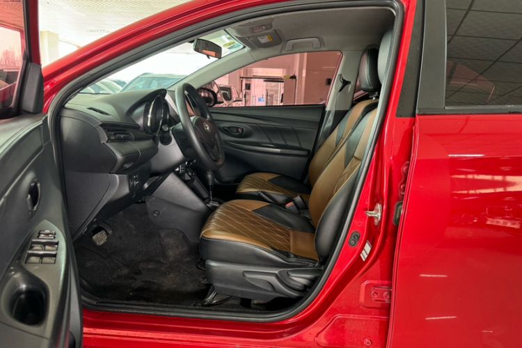 Used Toyota Vios 2017 1.5L CVT Innovation Edition Interior 10