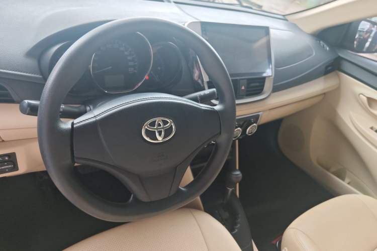 Used Toyota Vios 2017 1.5L CVT Innovation Edition Interior 2