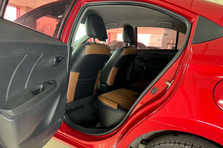 Used Toyota Vios 2017 1.5L CVT Innovation Edition Interior 9