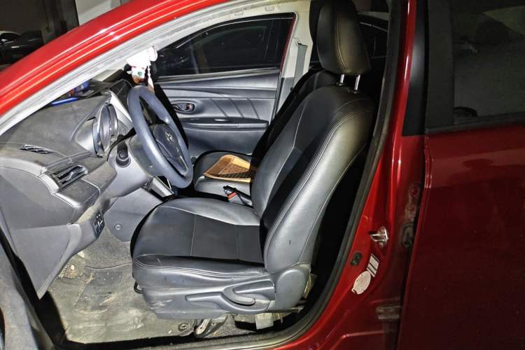 Used Toyota Vios 2017 1.5L CVT Innovation Edition Left Front Seat