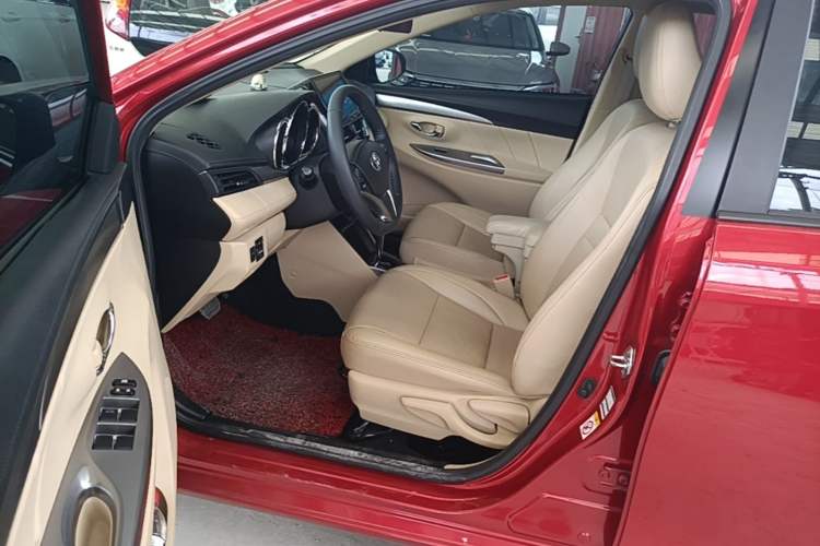 Used Toyota Vios 2017 1.5L CVT Luxury Edition Left Front Seat