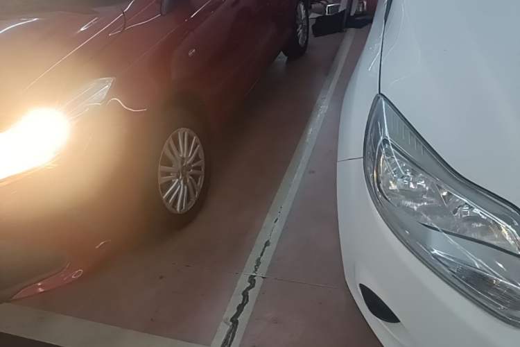 Used Toyota Vios 2017 1.5L CVT Innovation Edition Left Front Wheel Hub