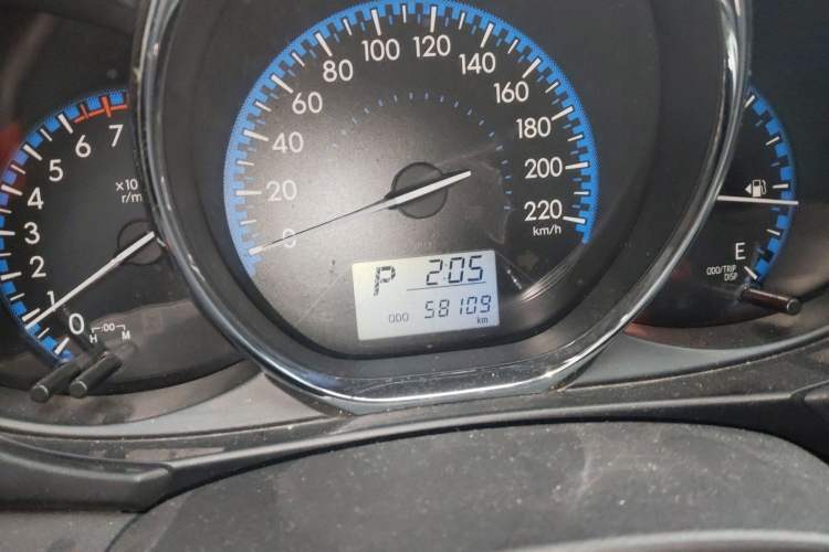 Used Toyota Vios 2017 1.5L CVT Innovation Edition Odometer Close Up