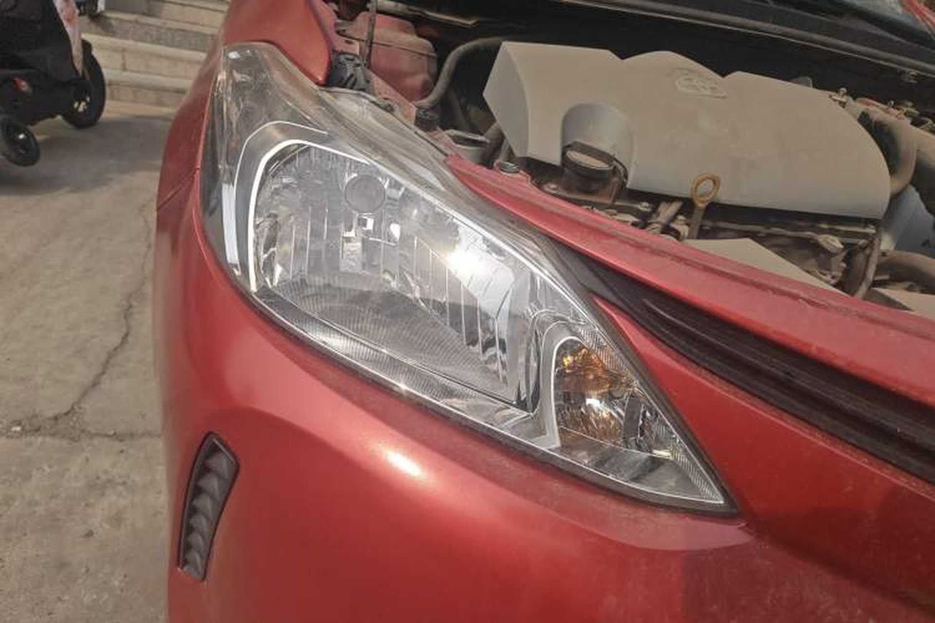 Used Toyota Vios 2017 1.5L Manual Trend Edition Right Front Headlight