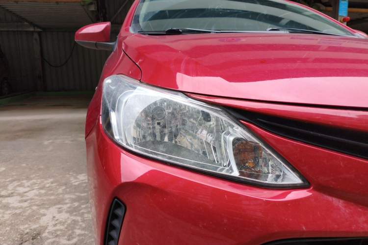 Used Toyota Vios 2017 1.5L CVT Innovation Edition Right Front Headlight