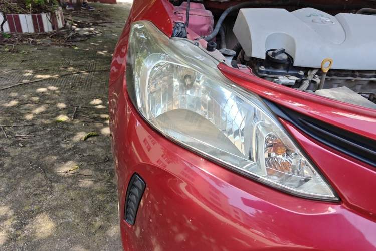 Used Toyota Vios 2017 1.5L CVT Innovation Edition Right Front Headlight