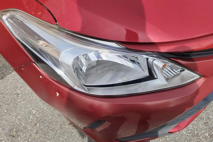 Used Toyota Vios 2017 1.5L CVT Innovation Edition Right Front Headlight