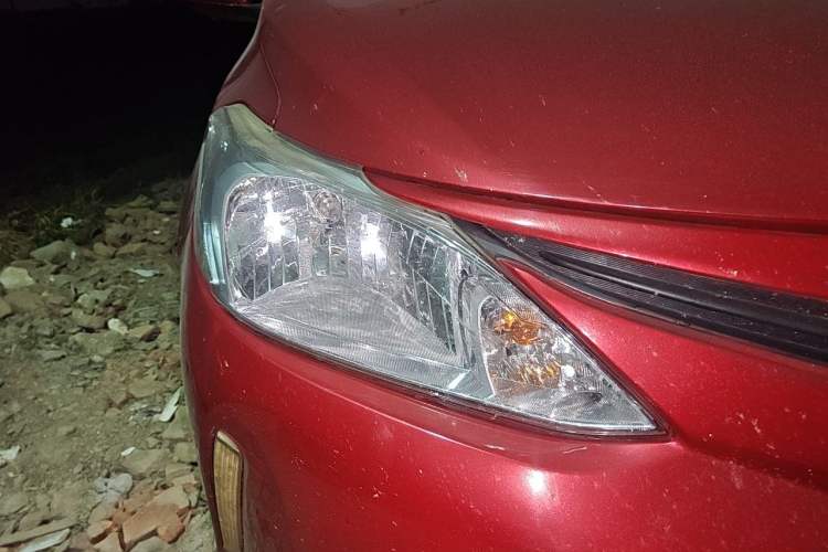 Used Toyota Vios 2017 1.5L Manual Trend Edition Right Front Headlight