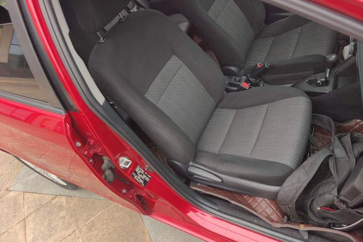 Used Toyota Vios 2017 1.5L CVT Innovation Edition Right Front Seat