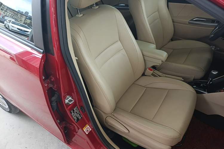 Used Toyota Vios 2017 1.5L CVT Luxury Edition Right Front Seat