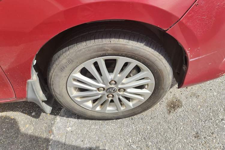 Used Toyota Vios 2017 1.5L CVT Innovation Edition Right Front Wheel Hub