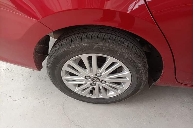 Used Toyota Vios 2017 1.5L CVT Luxury Edition Right Rear Wheel Hub