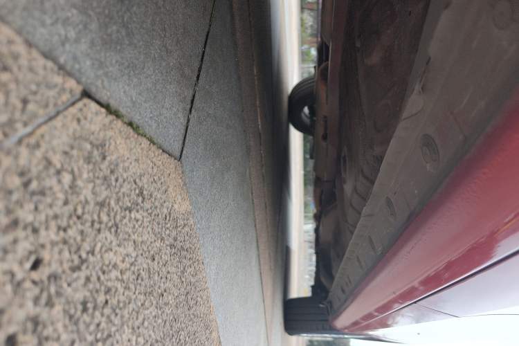 Used Toyota Vios 2017 1.5L CVT Innovation Edition Right Side Sill