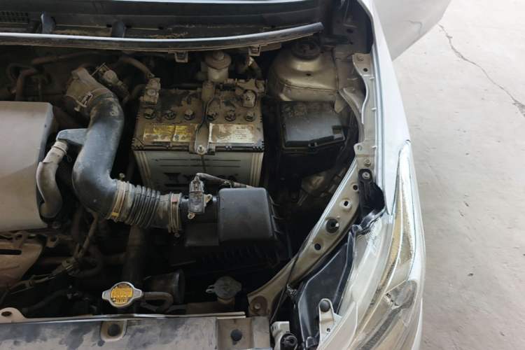 Used Toyota Vios 2017 1.5L Manual Trend Edition Engine Bay Left