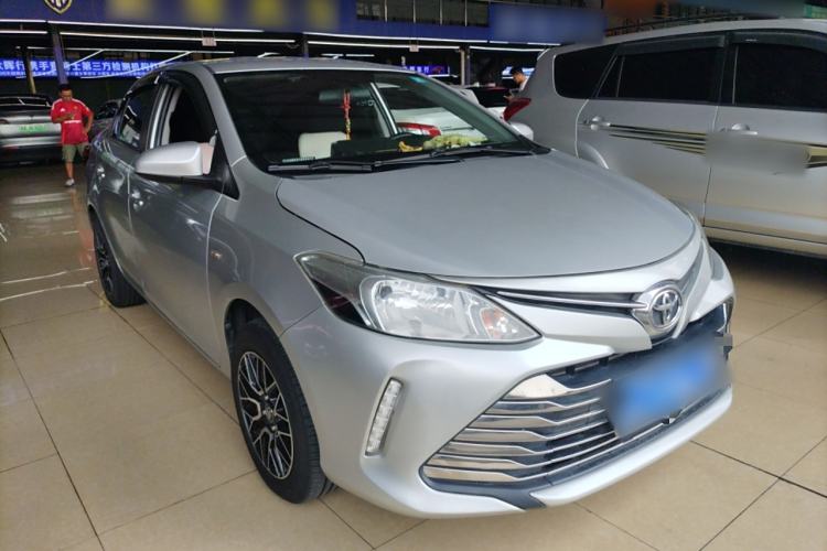 Used Toyota Vios 2017 1.5L CVT Innovation Edition Front Right 45 Deg