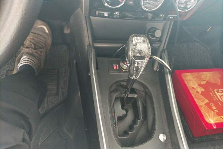 Used Toyota Vios 2017 1.5L CVT Innovation Edition Gear Lever