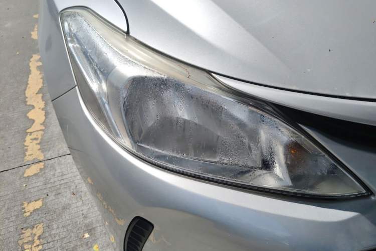 Used Toyota Vios 2017 1.5L CVT Innovation Edition Right Front Headlight