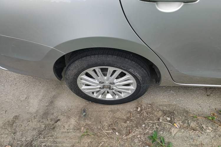 Used Toyota Vios 2017 1.5L CVT Innovation Edition Right Rear Wheel Hub
