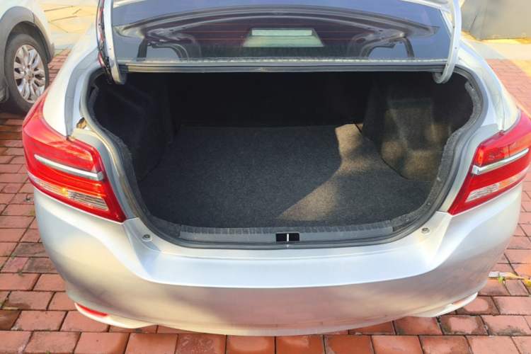 Used Toyota Vios 2017 1.5L CVT Innovation Edition Trunk