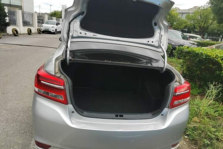 Used Toyota Vios 2017 1.5L CVT Innovation Edition Trunk