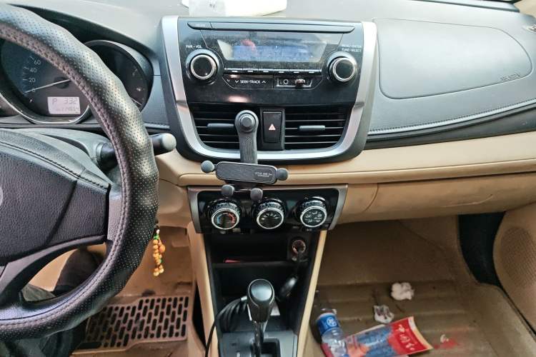 Used Toyota Vios 2017 1.5L CVT Innovation Edition Audio And AC Panel