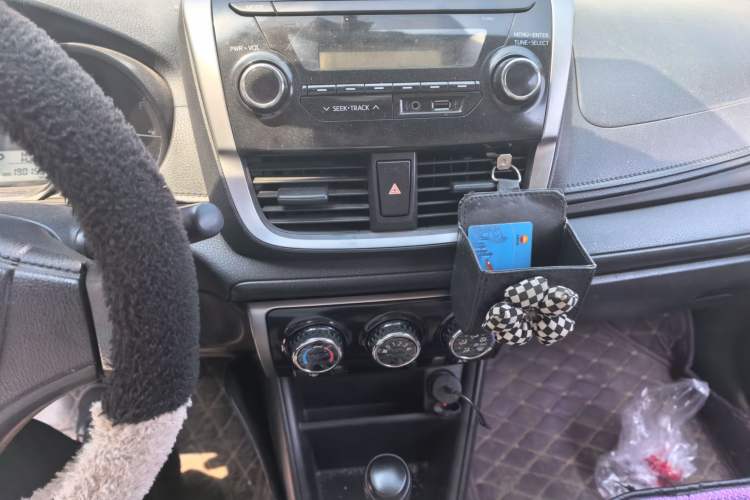 Used Toyota Vios 2017 1.5L CVT Innovation Edition Audio And AC Panel