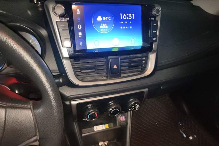 Used Toyota Vios 2017 1.5L CVT Innovation Edition Audio And AC Panel