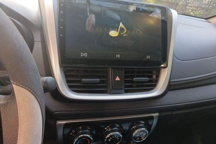 Used Toyota Vios 2017 1.5L CVT Innovation Edition Audio And AC Panel