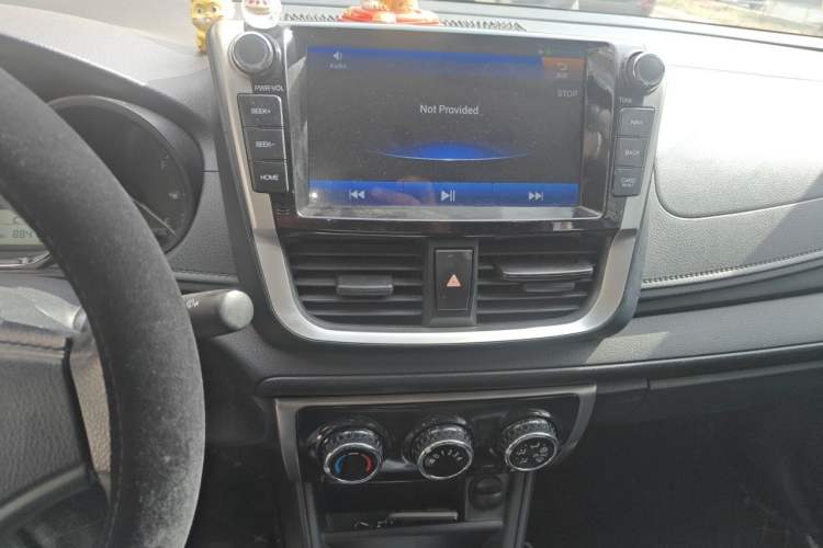 Used Toyota Vios 2017 1.5L CVT Innovation Edition Audio And AC Panel