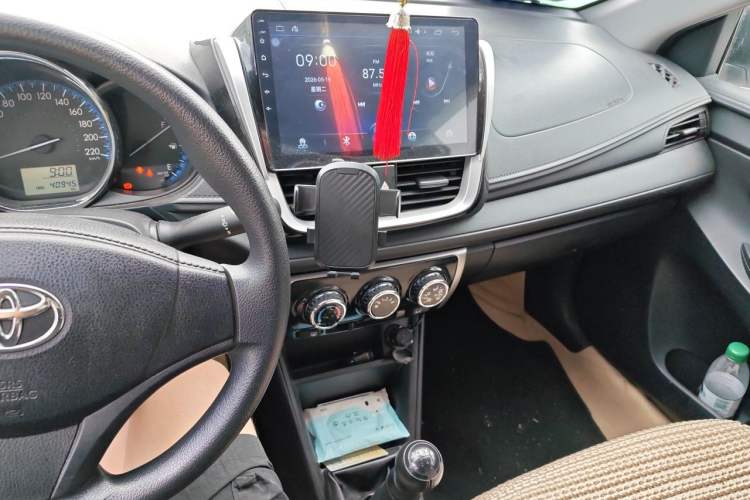 Used Toyota Vios 2017 1.3L Manual Front-Drive Version Audio And AC Panel