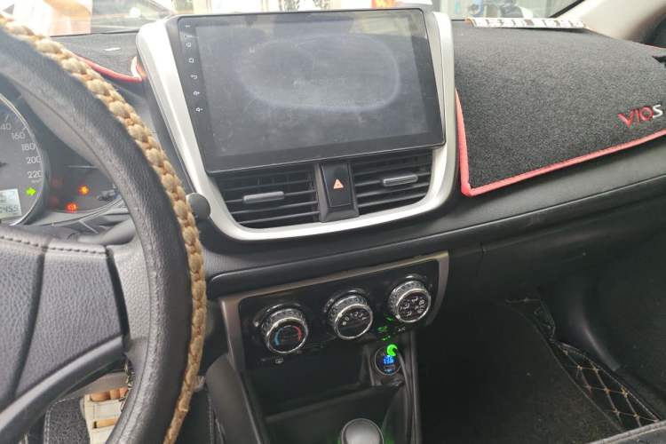 Used Toyota Vios 2017 1.5L CVT Innovation Edition Audio And AC Panel