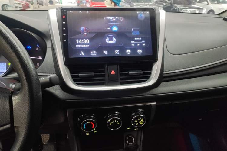 Used Toyota Vios 2017 1.5L CVT Innovation Edition Audio And AC Panel