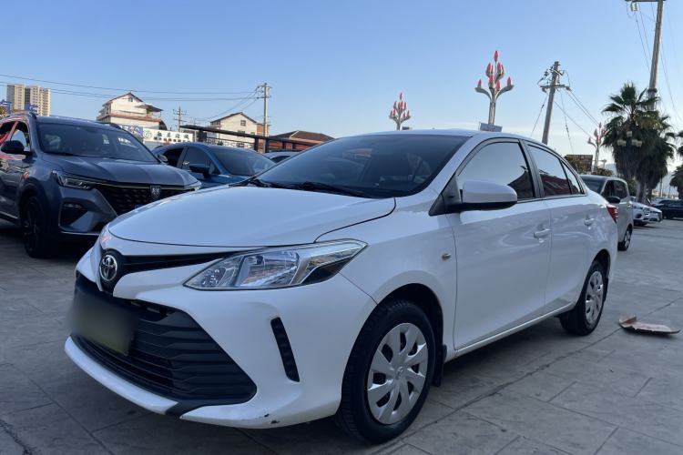 Used Toyota Vios 2017 1.5L CVT Innovation Edition Guazi used car, China used car export, Used car for sale, Used  cars, Cheapest cars for sale