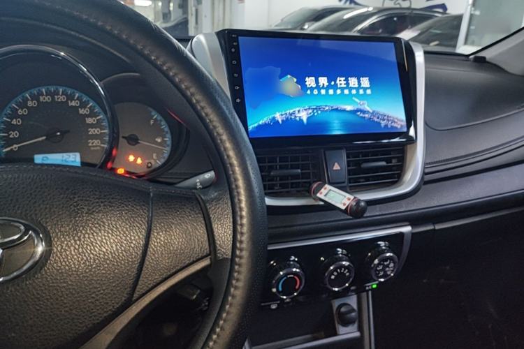 Used Toyota Vios 2017 1.5L CVT Innovation Edition Center Console