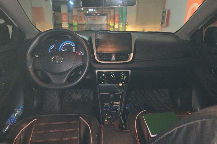 Used Toyota Vios 2017 1.5L CVT Innovation Edition Center Console