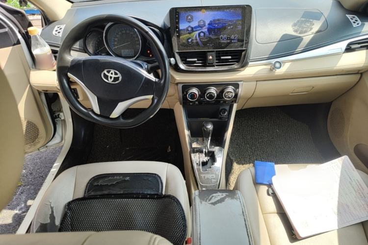 Used Toyota Vios 2017 1.5L CVT Innovation Edition Center Console