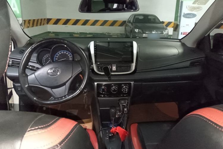 Used Toyota Vios 2017 1.5L CVT Innovation Edition Center Console