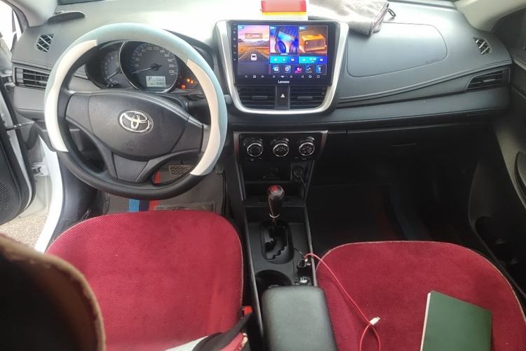 Used Toyota Vios 2017 1.5L CVT Innovation Edition Center Console